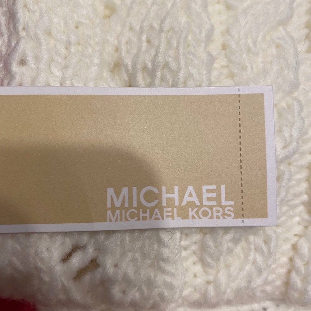 Scarf - Picture 3 of 4